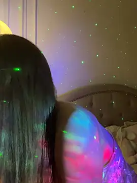 Queen-of-Love Live Webcam on Stripchat