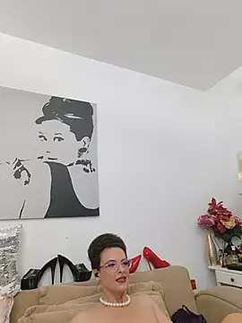 RebeccaNoble webcam