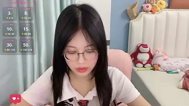 Luna-666 live cam preview