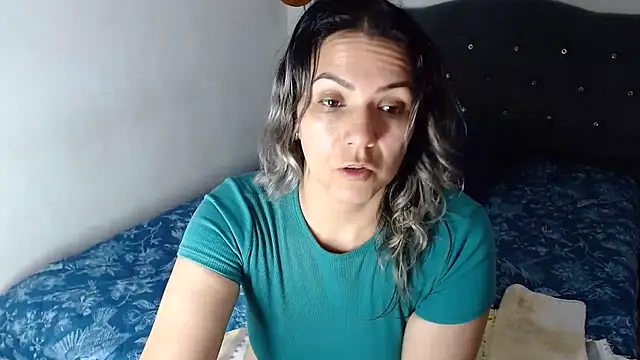 Chantal_hott