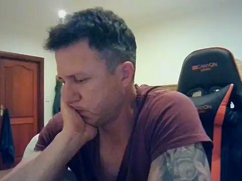 TroyDieselXXX