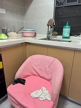 Selenaaaaa- live sex cam