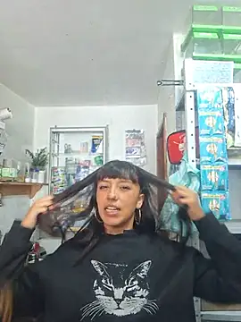 Cute_hollywood1 webcam
