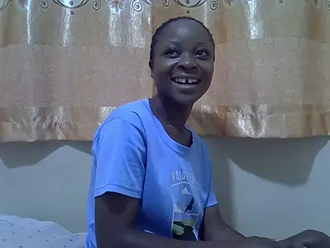 Prettie_maya48 webcam