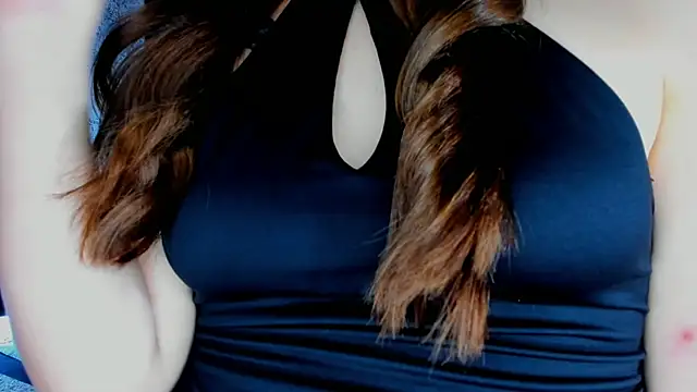 LanaInVVest webcam
