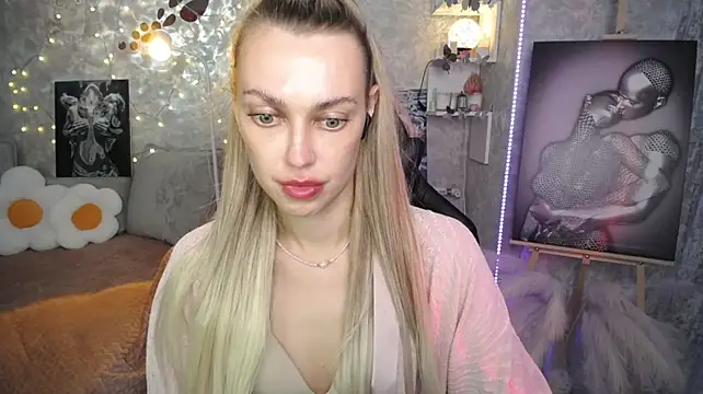 nickyadamidi's live room