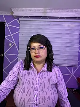 MiiaaJoness