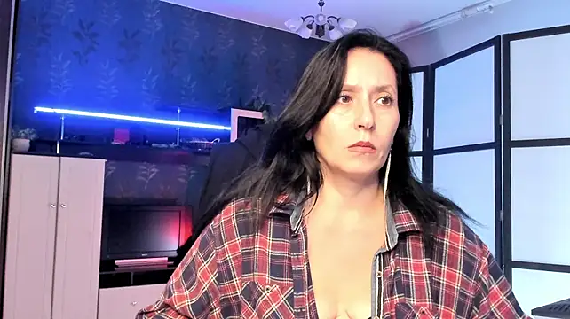 Lucky_Milf webcam