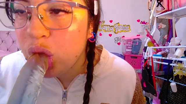 lanaqueen699