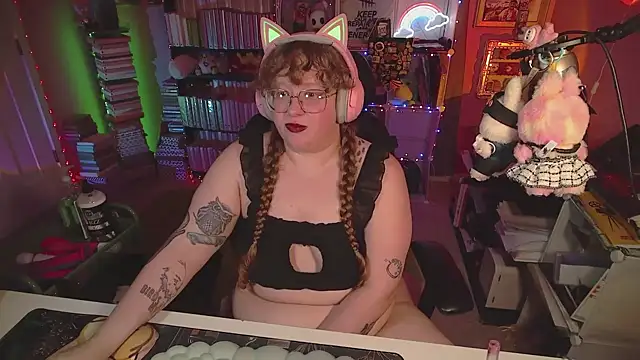 FatVeronica webcam