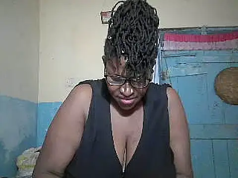 sexy_bigboobss live cam preview