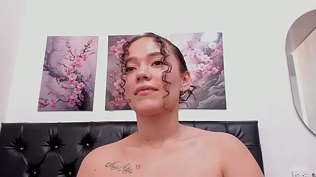 amaranta_f00x