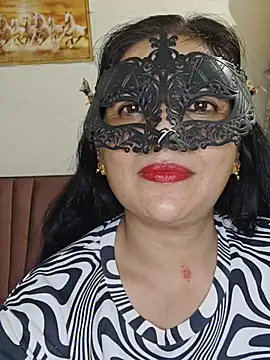 BhabhiPooja69 webcam