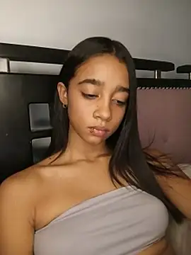 Zoe_Sweett18 webcam