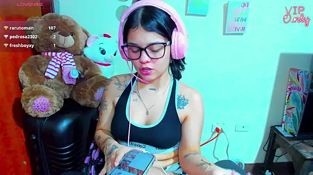 angelina_77