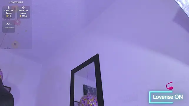 Lux_wish live cam preview