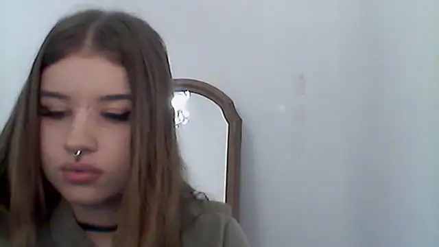 MollyHotTeen