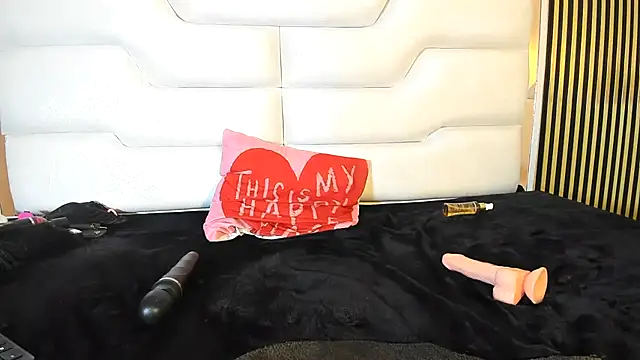 HollyJonesVS