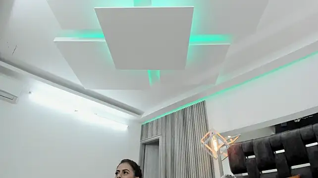 Adriana_Limma