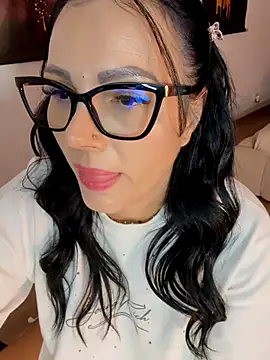 ReiyaRey live cam