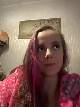 AlisaKissss 👓 webcam chat
