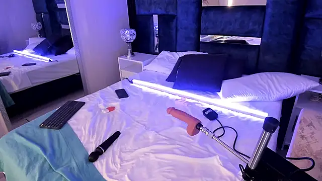 Larabrooks webcam