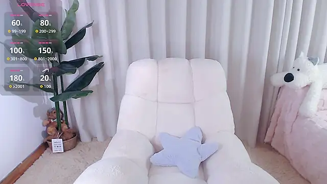 Luck-256 live cam preview