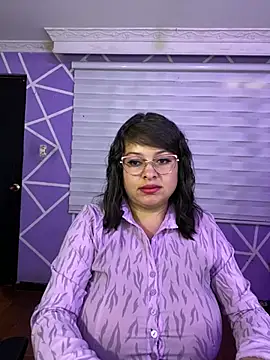 MiiaaJoness