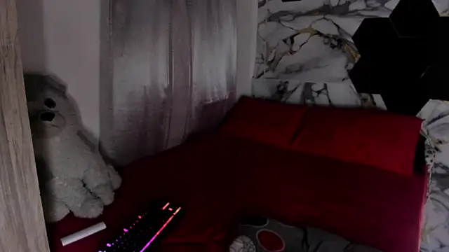 Goldendesirexx__ webcam
