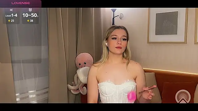 AliceSpice webcam