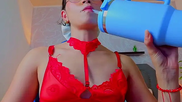 angelica_dymond