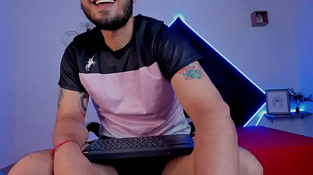 Dorian_Blake_ webcam
