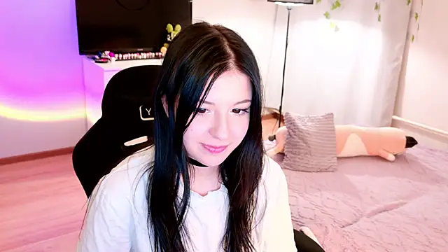Azaliya_Haze webcam