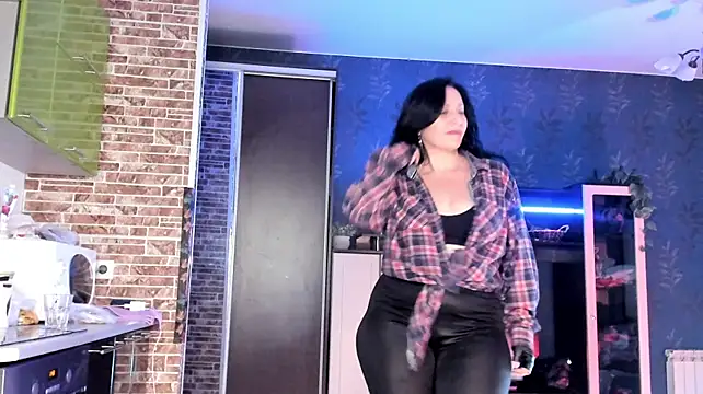 Lucky_Milf