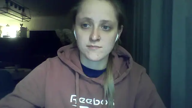 LeaWetGirl