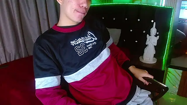 haku_nayro