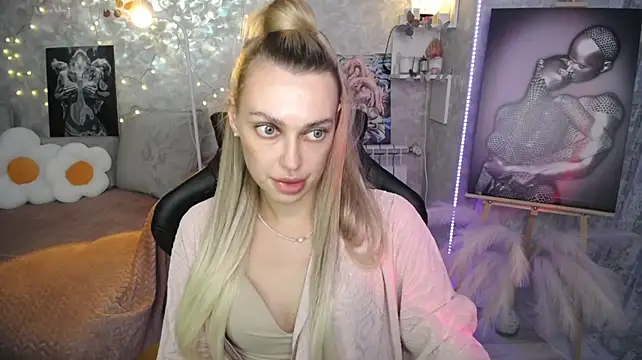 NickyAdamidi webcam
