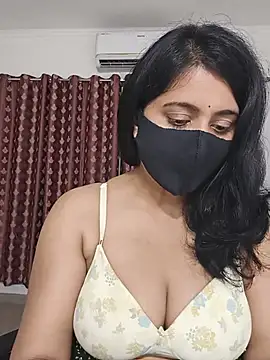 Cute-Maanvi live cam on StripChat