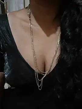 SubhadraTelugu live cam on StripChat