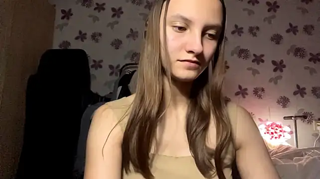 ErgoticEther live cam on StripChat