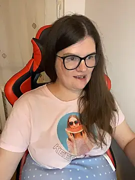 ChubbyBae live cam on StripChat