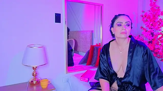 angelinarouse_