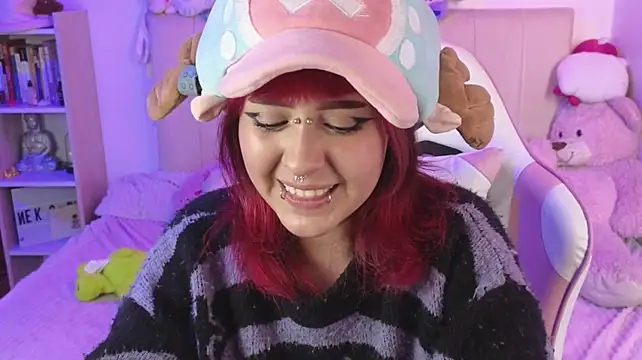 NekoWaifu live cam on StripChat
