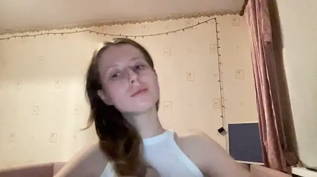 AlesiaGurevich live cam on StripChat