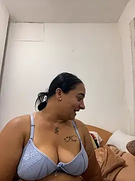 laparejabonbon live cam on StripChat