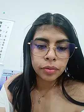 SOFIA-11_ live cam on StripChat