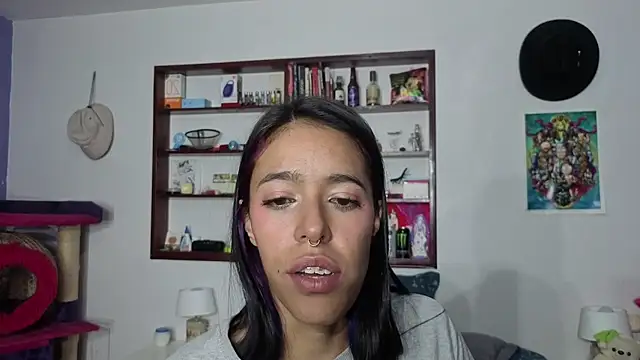 stephania_t live cam on StripChat
