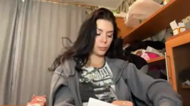 LilyMinimum live cam on StripChat