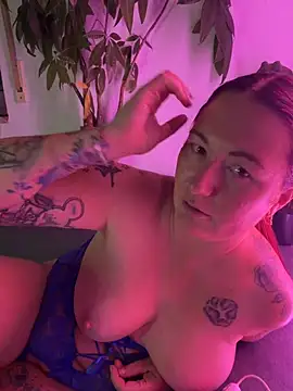 SexyMilfMarie live cam on StripChat