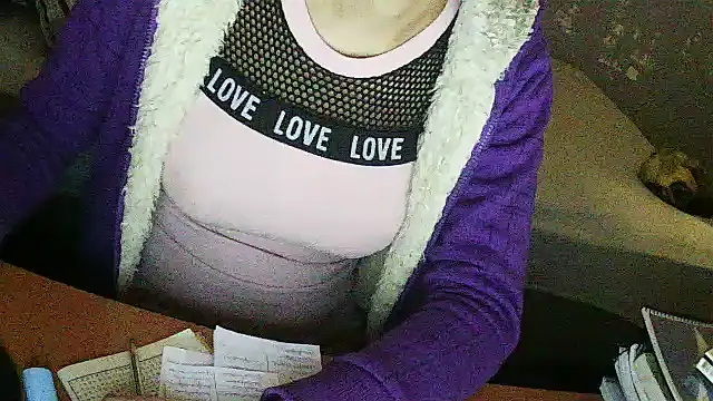 flayeyena live cam on StripChat